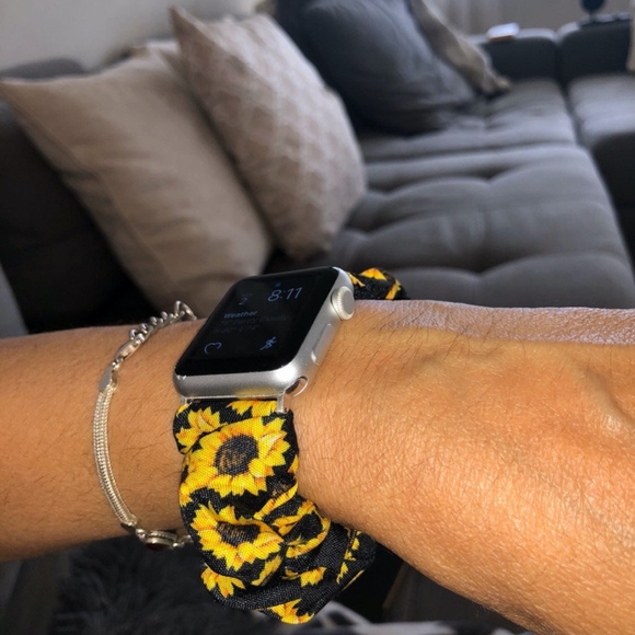 Srunchie Watch Bands for Apple Watch 38mm/40mm! - Picture 2 of 8